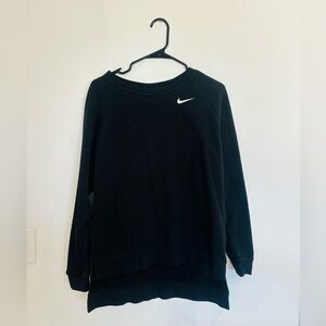 Nike Women’s High Low Crewneck